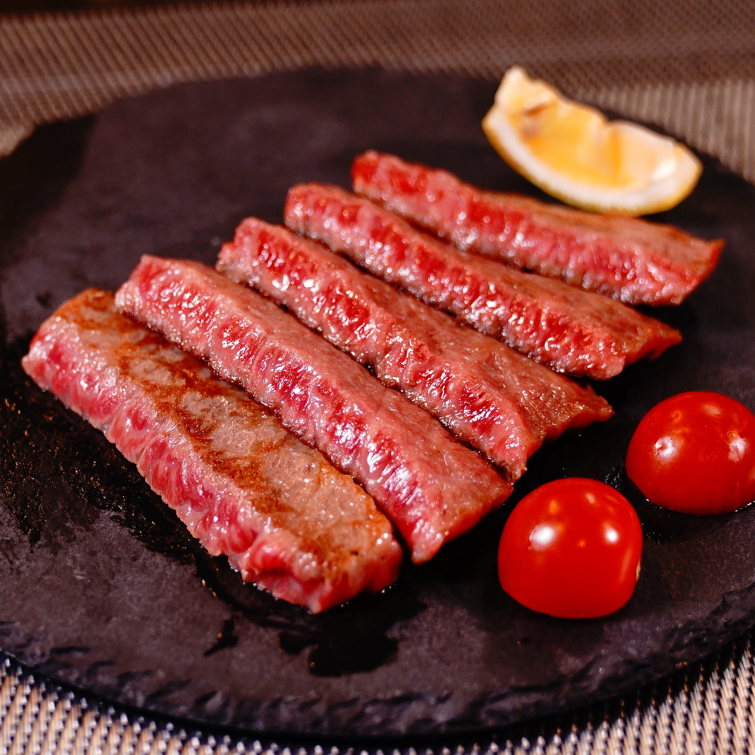 四万十麦酒牛のナカシキ (約100g)× 2袋