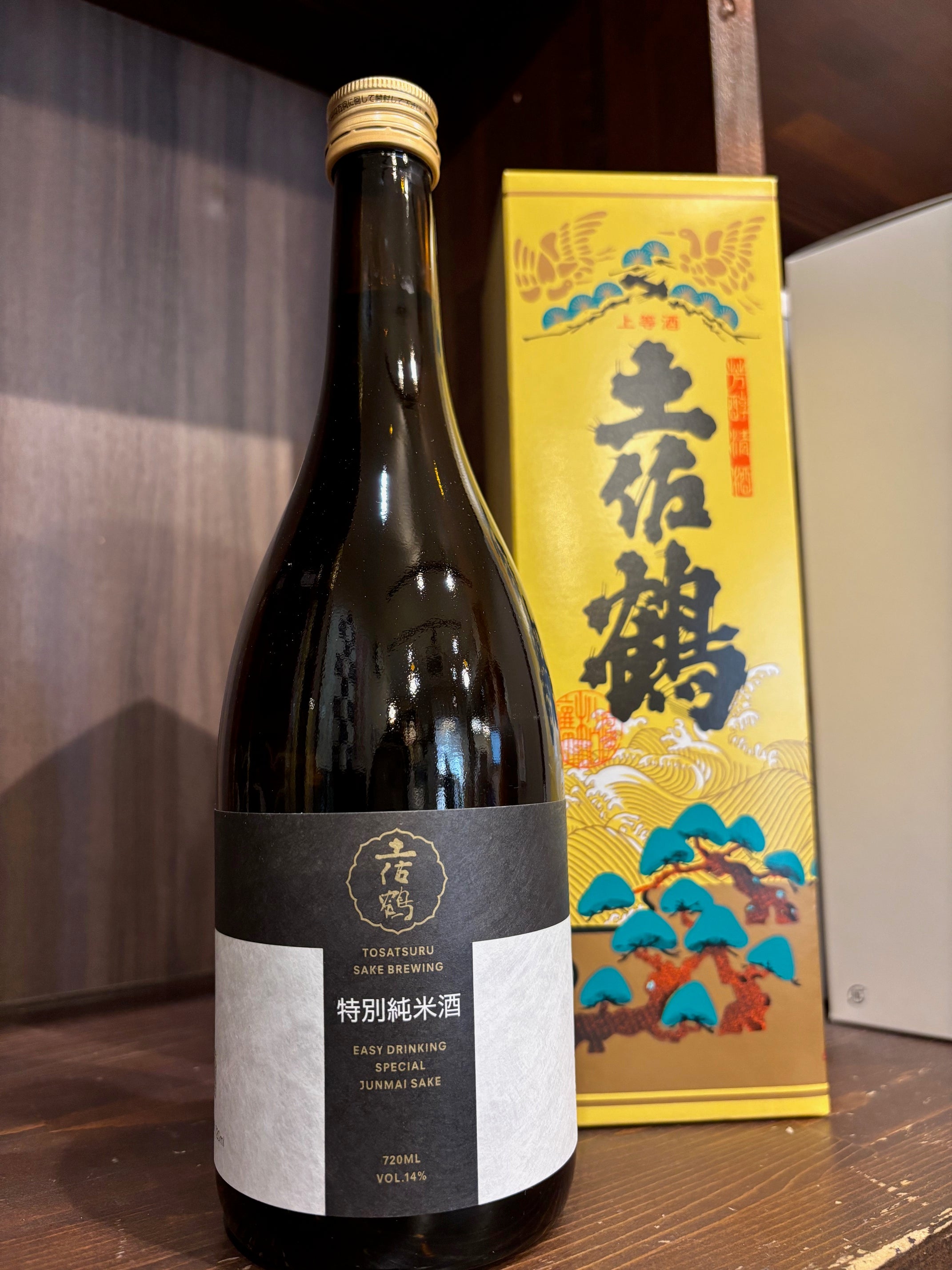 土佐鶴酒造　特別純米酒　720ml