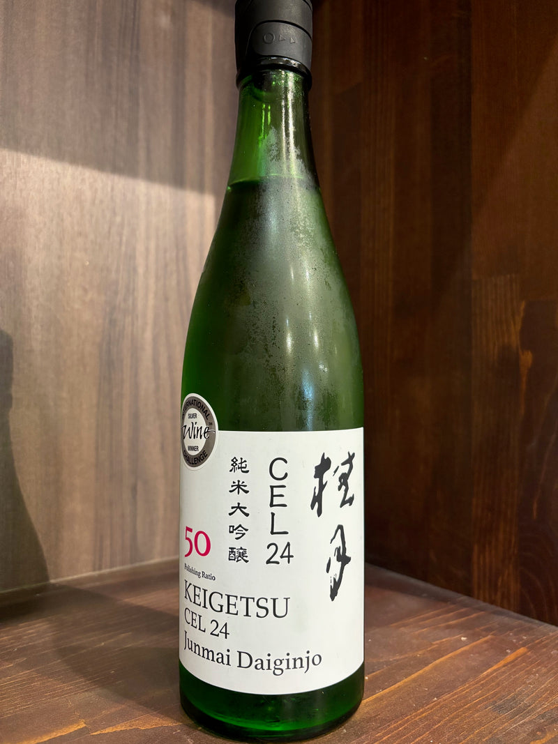 土佐酒造　桂月　CEL24純米大吟醸50 (生酒)　720ml